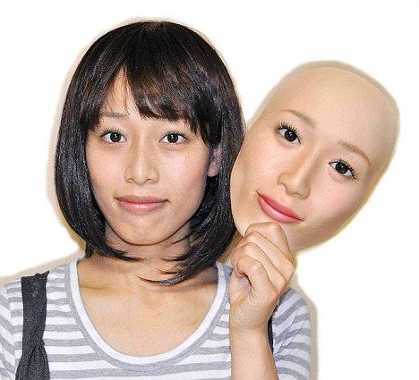 日本制出超仿真人脸复印机